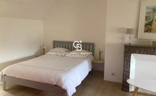 Castle for Sale in Laval, Pays de la Loire, France