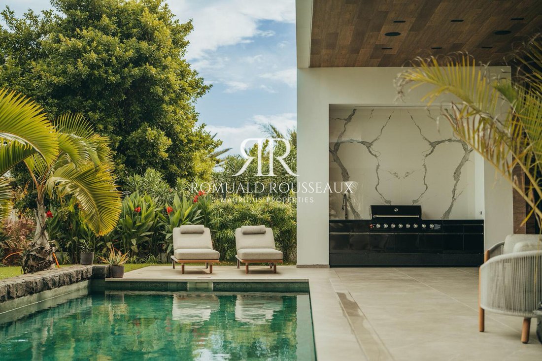 Villa in Rivière du Rempart, Rivière du Rempart District, Mauritius 2 - 16747660