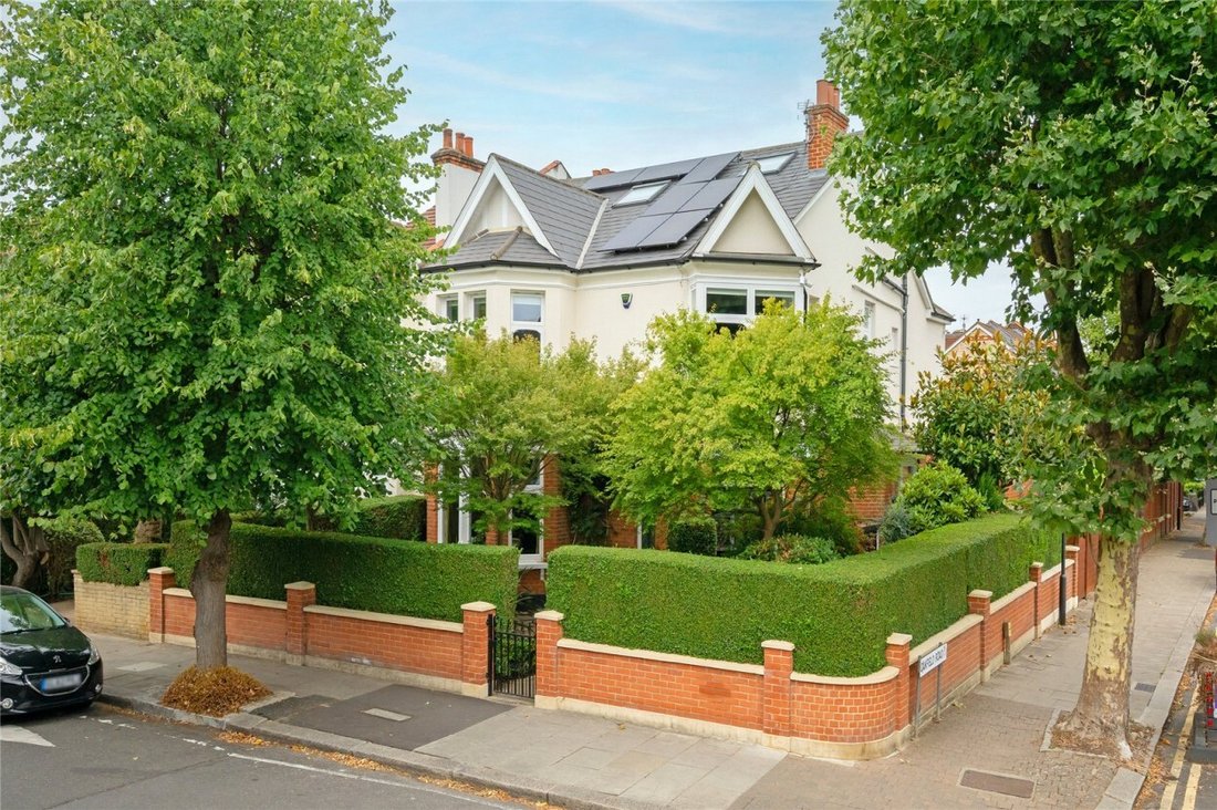 House in Southgate, Enfield, England 4 - 16748856