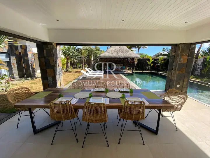 Villa in Grand Baie, Rivière du Rempart District, Mauritius 2 - 14528135