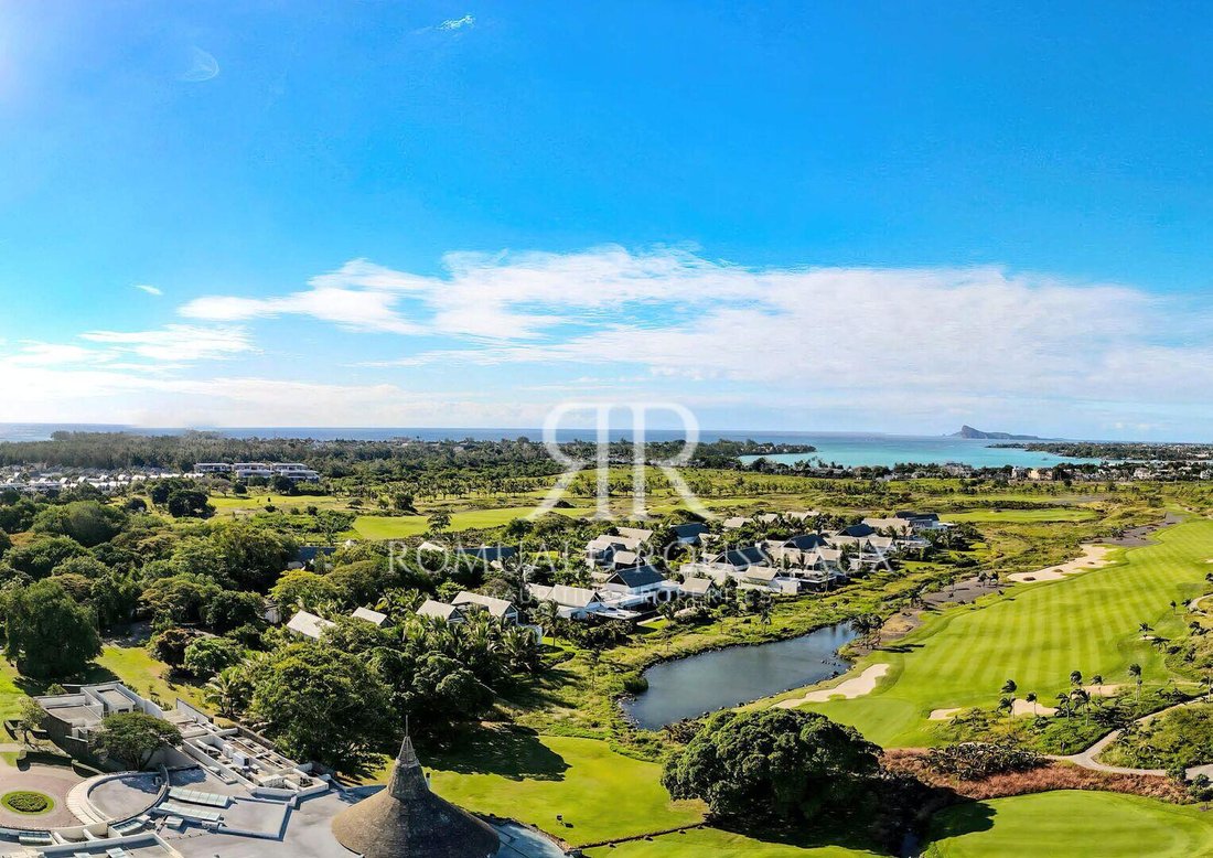 Villa in Grand Baie, Rivière du Rempart District, Mauritius 1 - 14528892