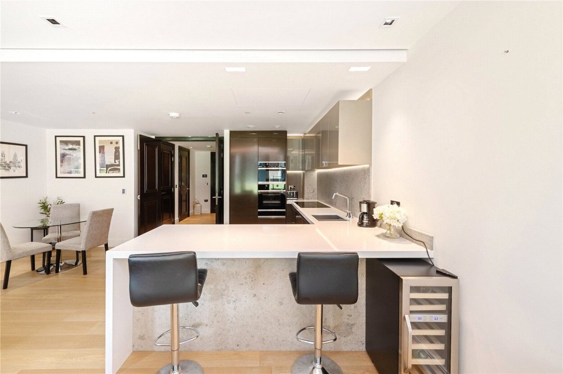 Apartment in Brook Green, Hammersmith and Fulham, England 5 - 16748764