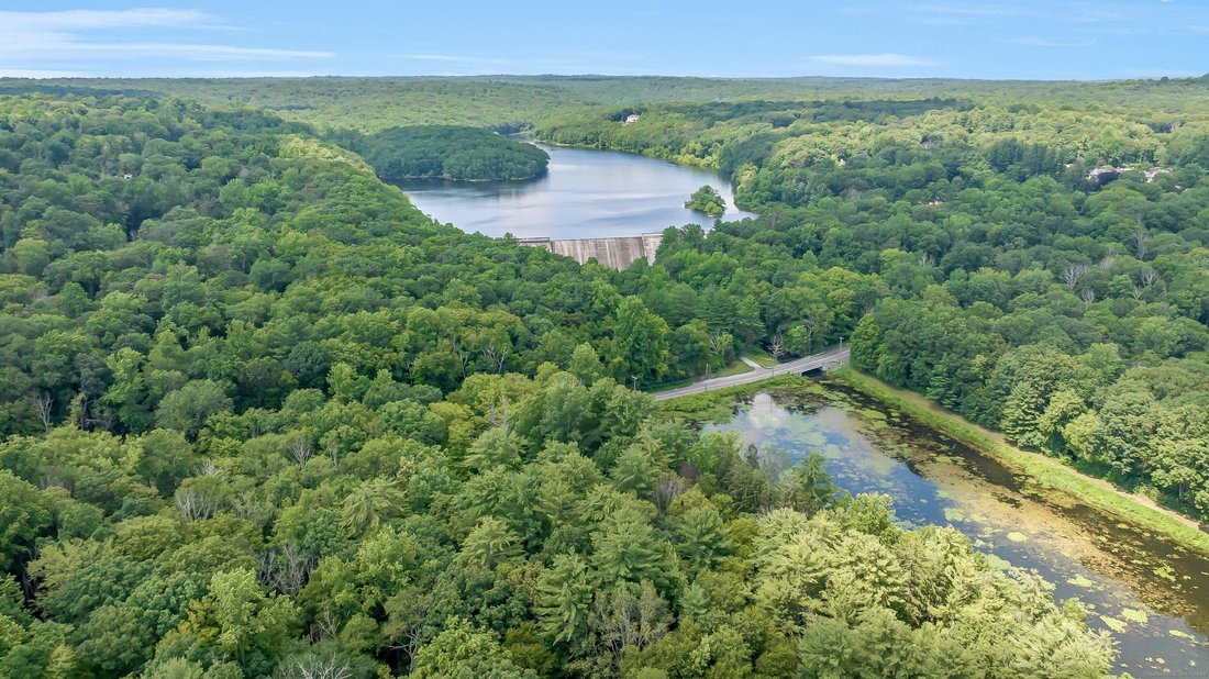 Land in New Canaan, Connecticut, United States 2 - 16746539