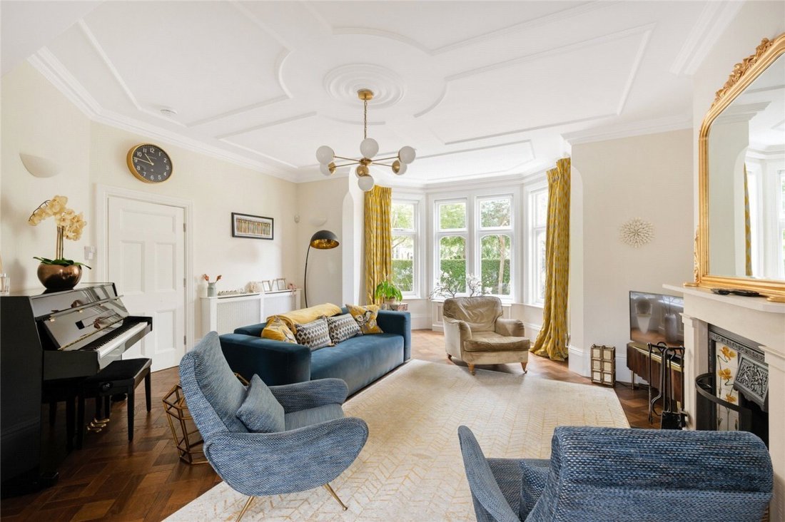 House in Southgate, Enfield, England 2 - 16748856