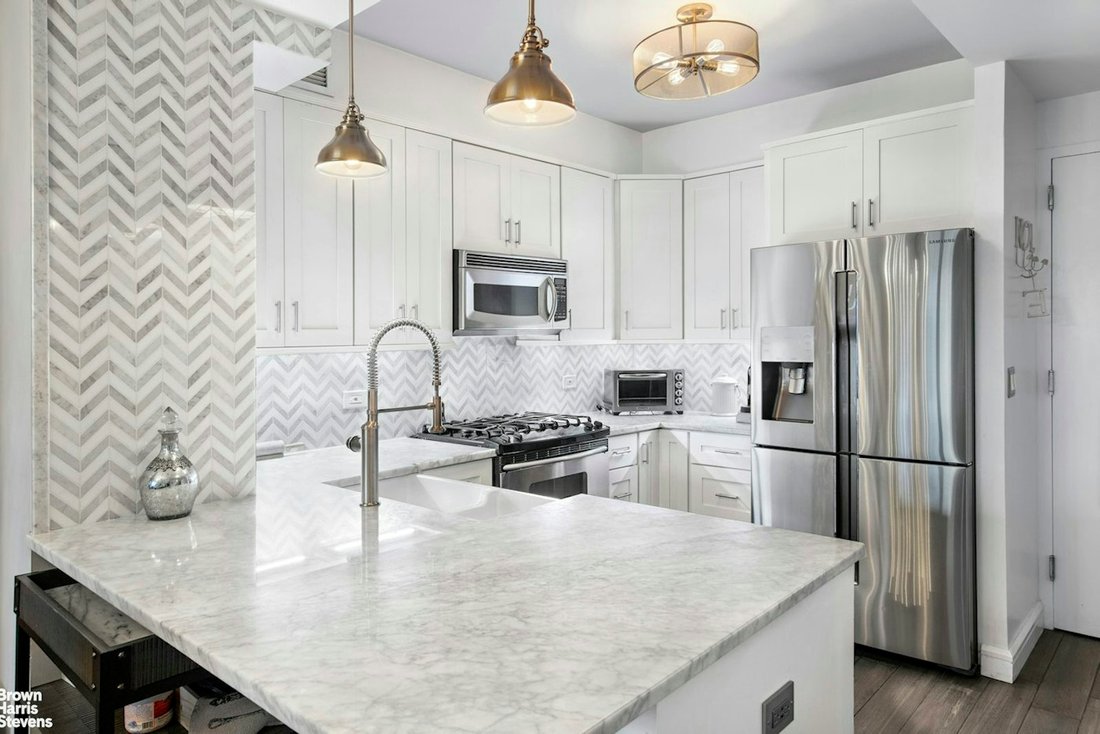Condo in New York, New York, United States 4 - 16747318