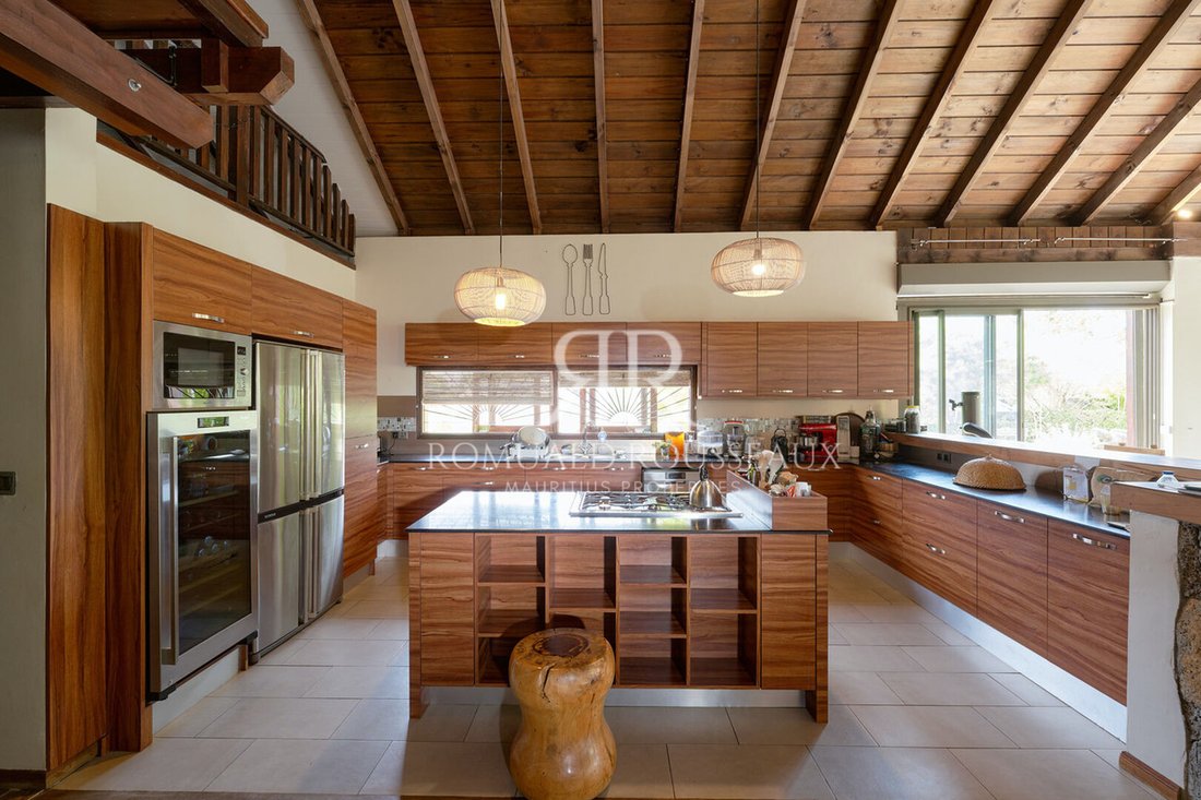 Villa in Grand Baie, Rivière du Rempart District, Mauritius 5 - 15085730