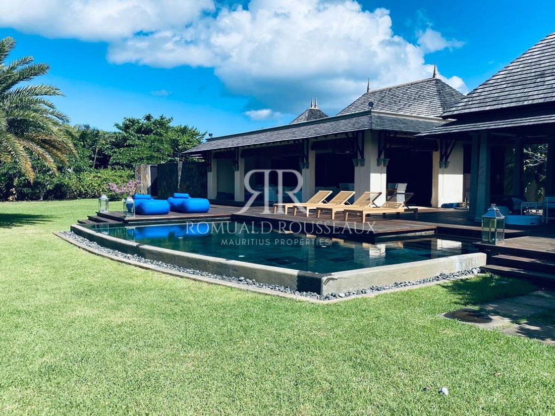 Villa in Flic en Flac, Rivière Noire District, Mauritius 2 - 16747327
