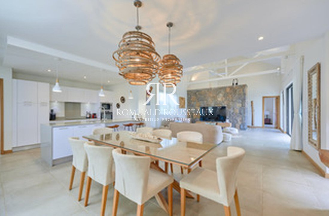 Villa in Grand Baie, Rivière du Rempart District, Mauritius 5 - 15572098