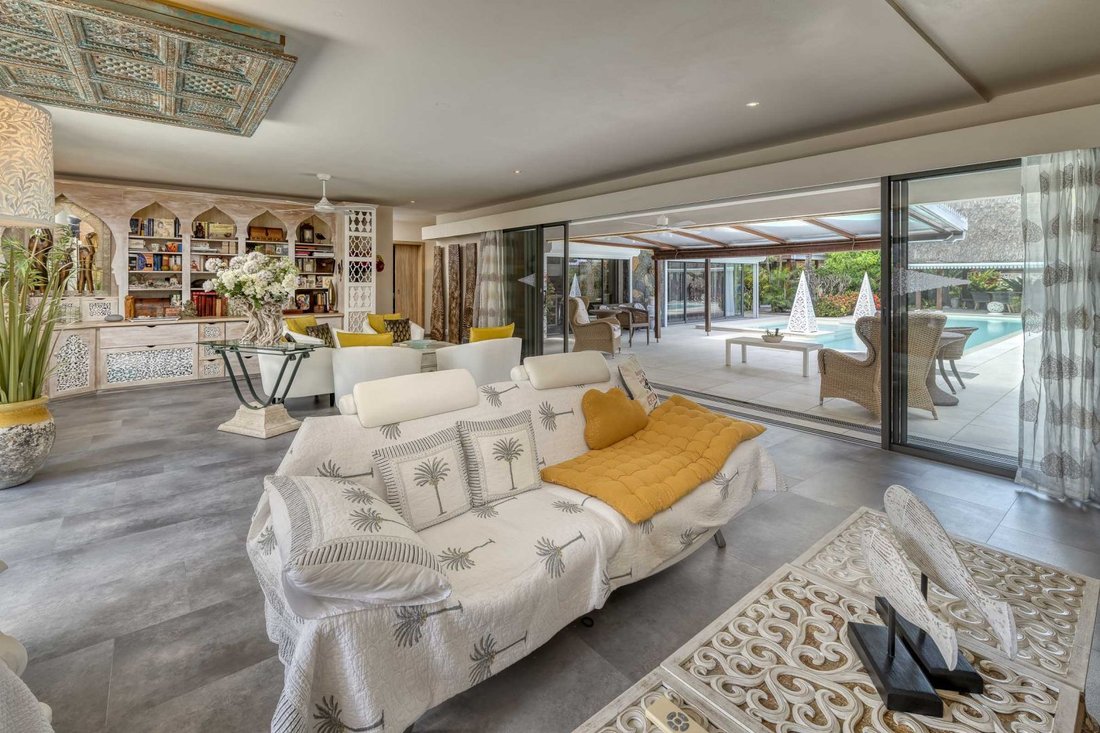 Villa in Grand Baie, Rivière du Rempart District, Mauritius 4 - 15085221