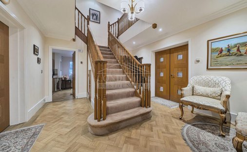 Haus in Elstree (Elstree and Borehamwood), Elstree und Borehamwood, England 1