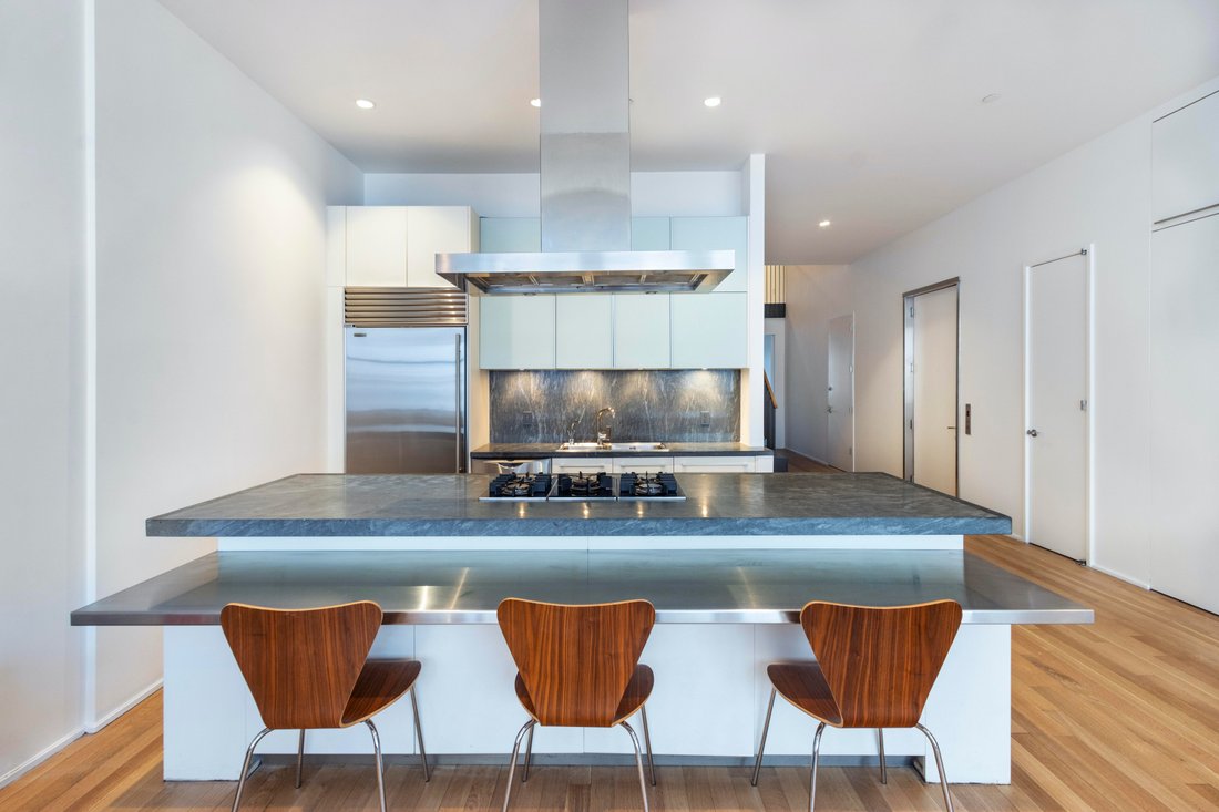 Condo in New York, New York, United States 4 - 16747340
