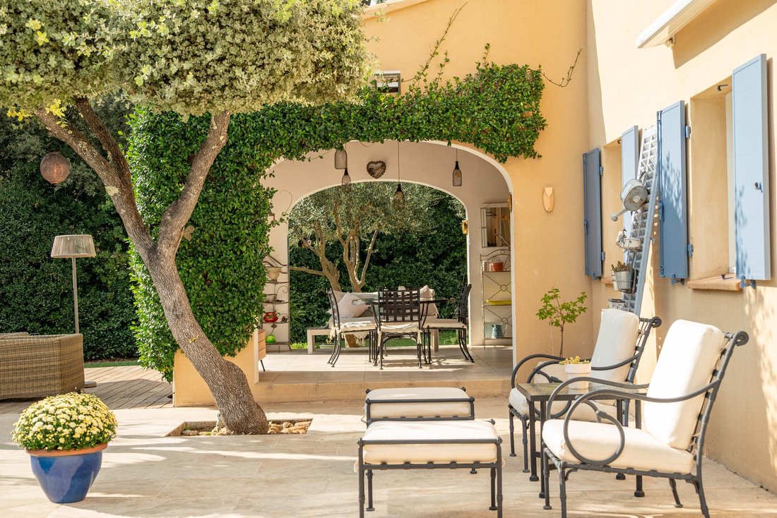 House in Saint-Marc-Jaumegarde, Provence-Alpes-Côte d'Azur, France 4 - 16750217