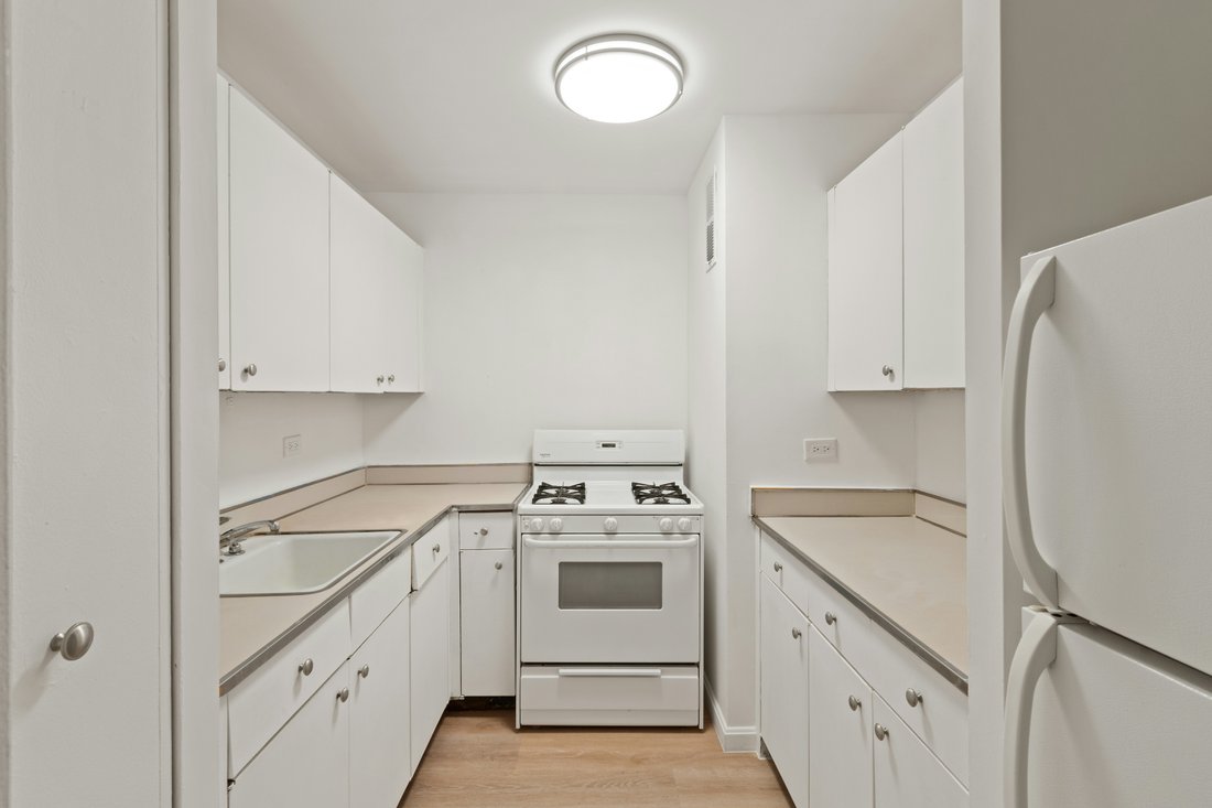 Co Op in New York, New York, United States 2 - 16747951