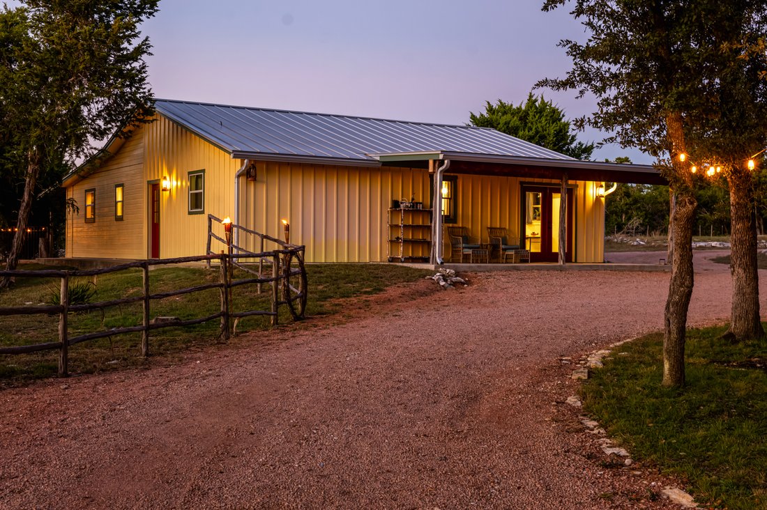 House in Fredericksburg, Texas, United States 4 - 16748553