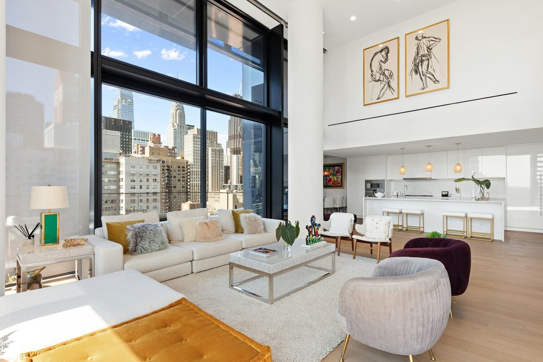 House in New York, New York, United States 1 - 16747597