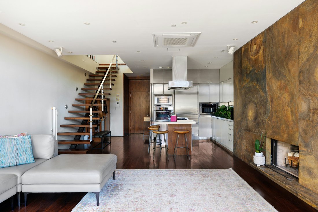 Condo in New York, New York, United States 4 - 16747087