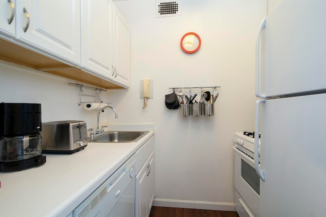 Condo in New York, New York, United States 5 - 16748390
