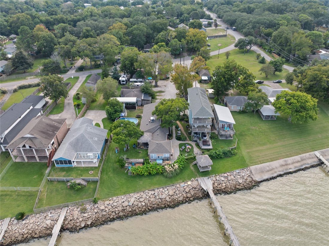 Apartment in Bacliff, Texas, United States 3 - 16751660