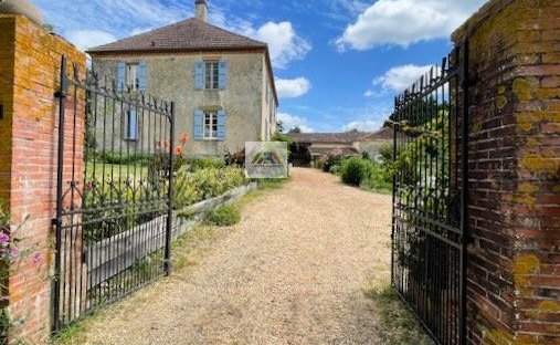 Gers Château Of 1300m² On 5 Hectares