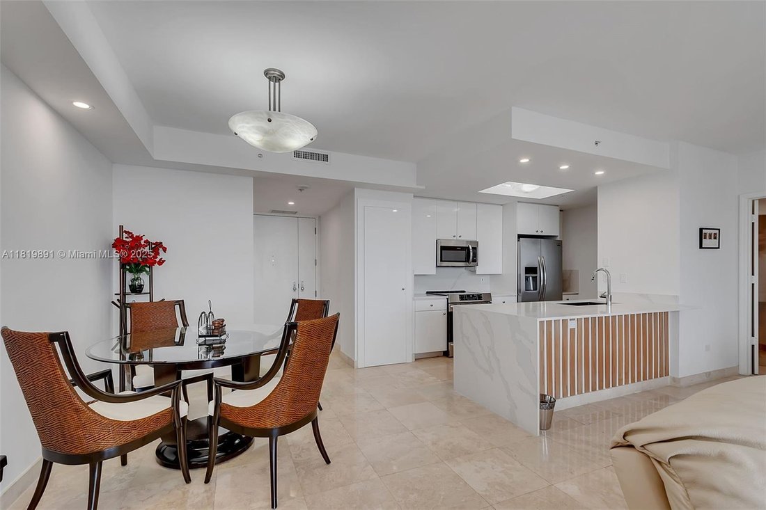 Condo in Miami, Florida, United States 2 - 16746838