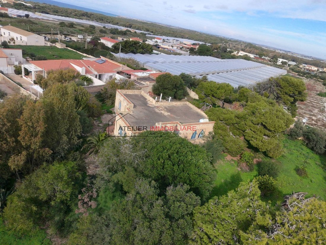 Villa in Santa Croce Camerina, Sicily, Italy 3 - 16750009