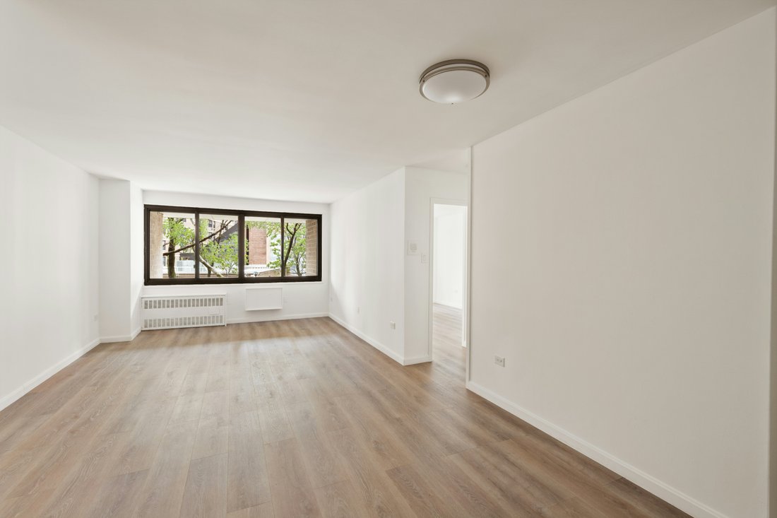 Co Op in New York, New York, United States 1 - 16747951