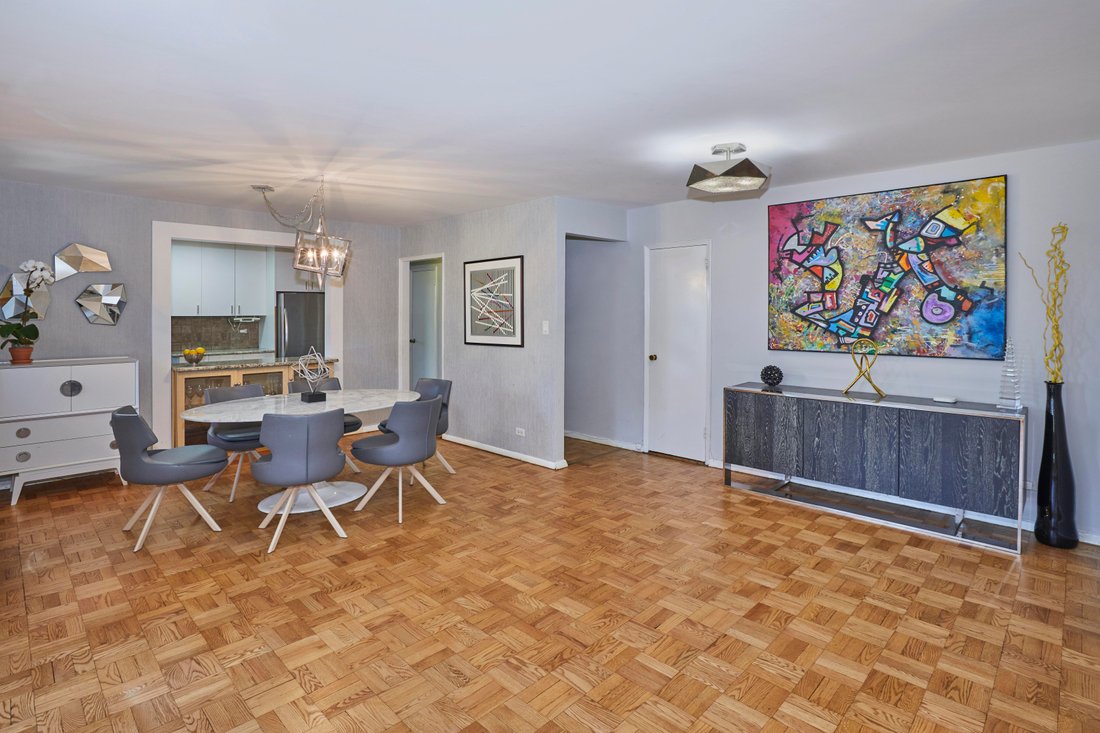 Co Op in New York, New York, United States 5 - 16748477