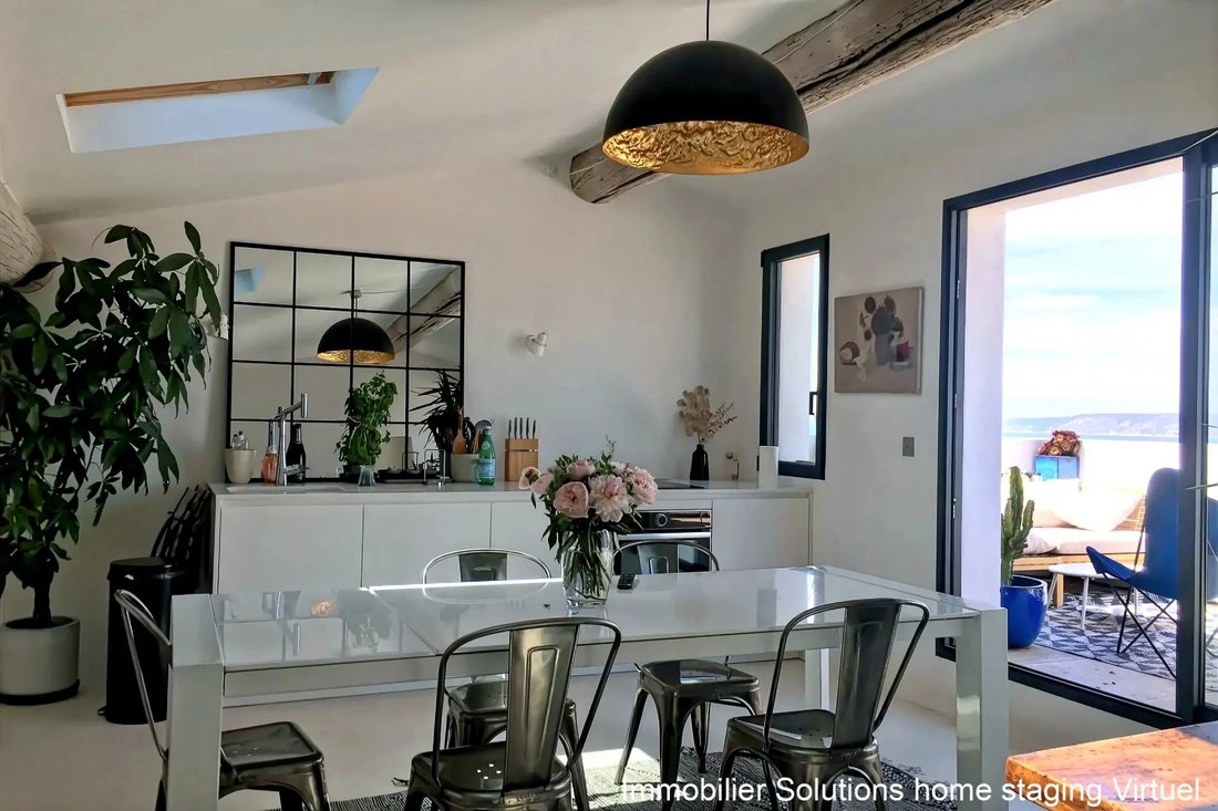 Townhouse in Saint Lambert, 7e Arrondissement, Marseille 4 - 16746174