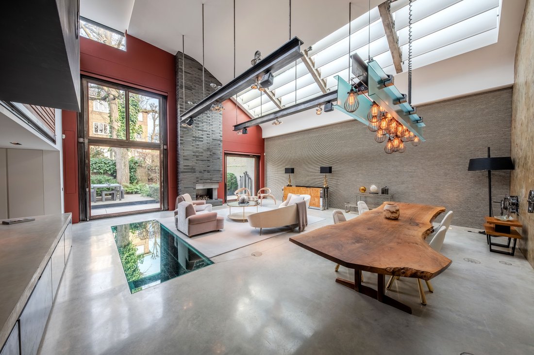 Warwick Place, Little Venice W9 In London, England, United Kingdom For ...