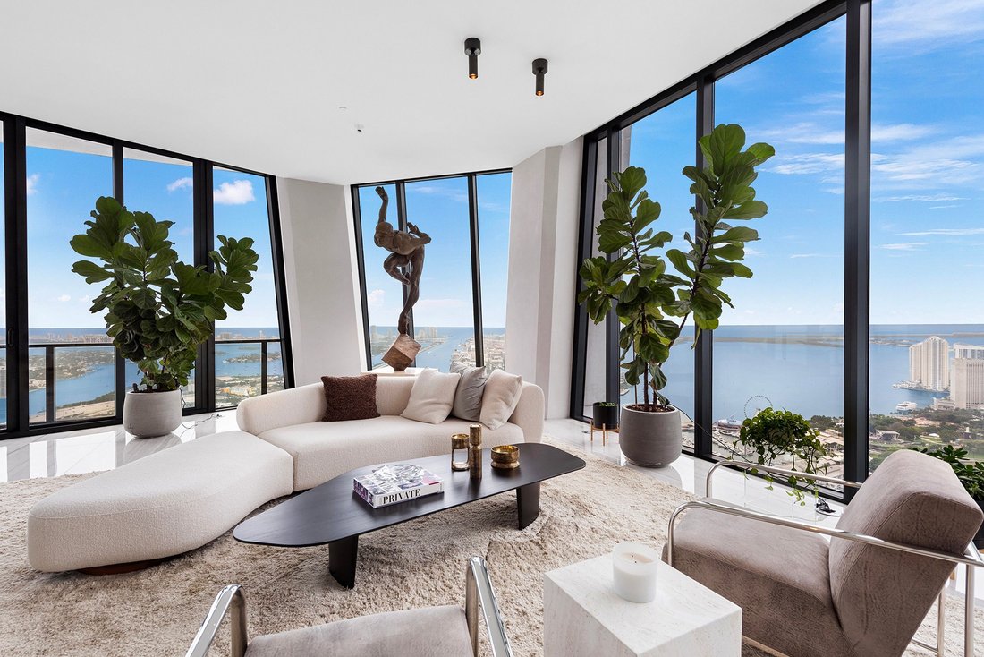 Condo in Miami, Florida, United States 1 - 13768028