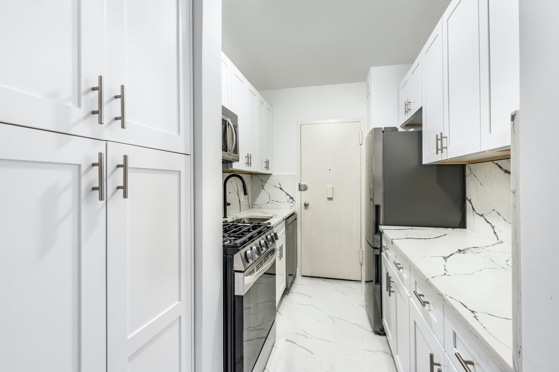Co Op in New York, New York, United States 3 - 16748404