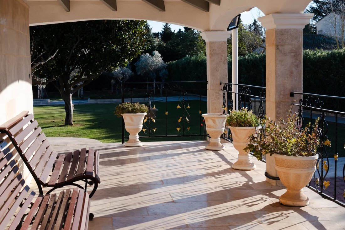 Villa in Arles, Provence-Alpes-Côte d'Azur, France 3 - 16683990