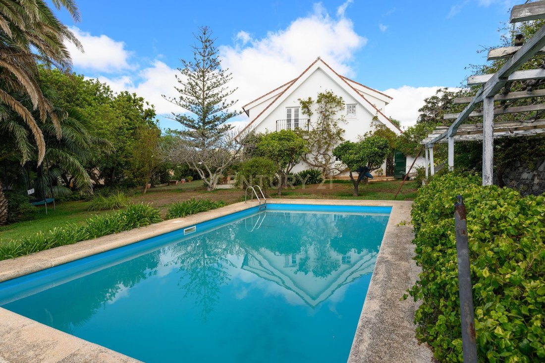 Villa in Tafira Alta, Las Palmas de Gran Canaria, Canary Islands 1 - 13358510
