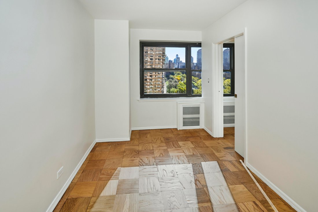 Co Op in New York, New York, United States 5 - 16748396