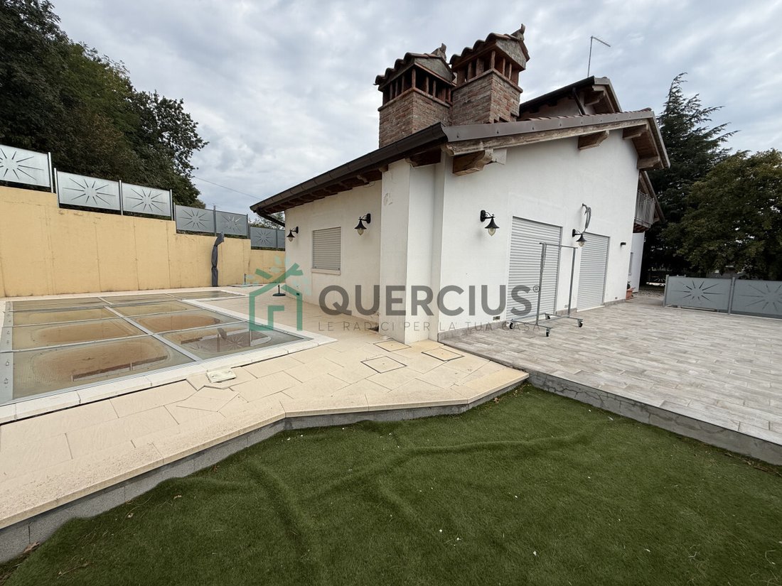 Villa in Ronca, Veneto, Italy 1 - 16750301