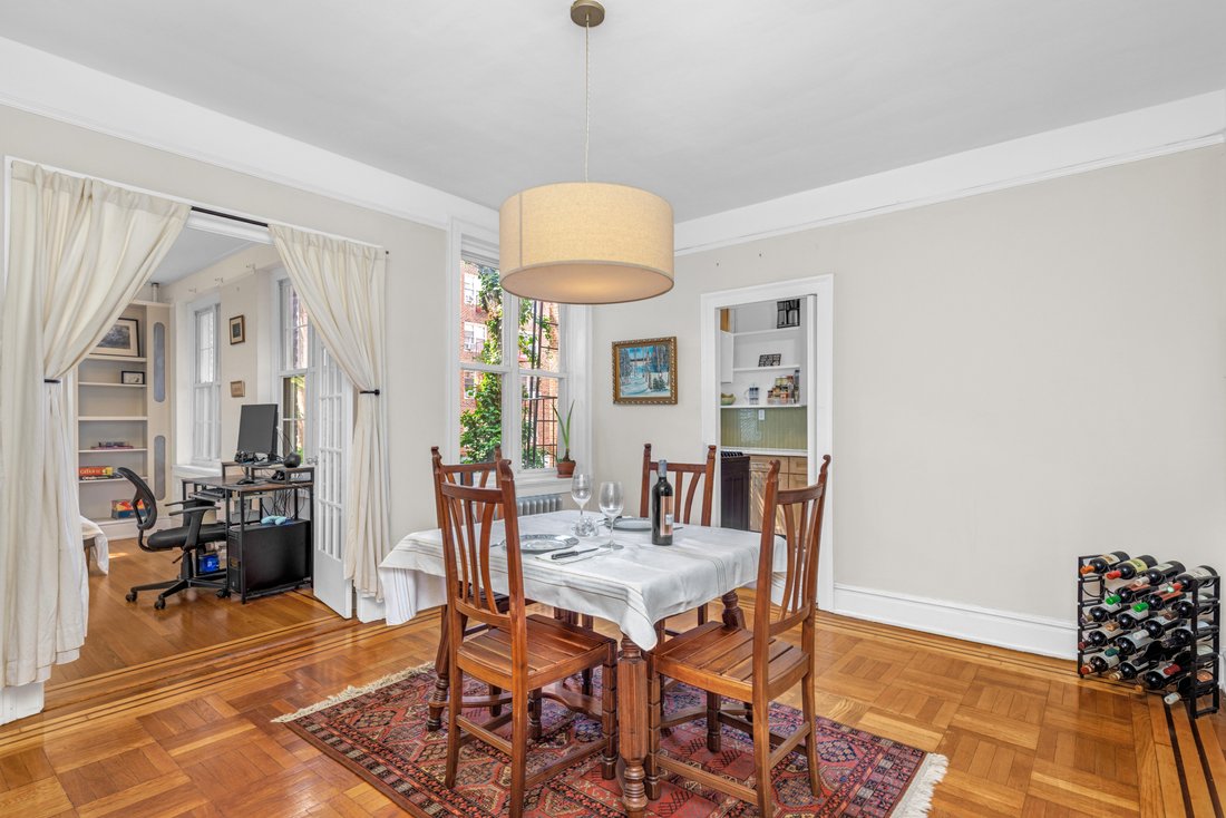 Co Op in New York, New York, United States 5 - 16747007