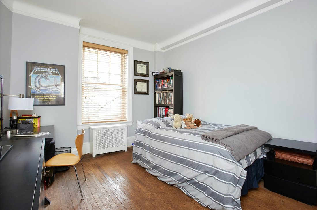 Co Op in New York, New York, United States 5 - 16748126
