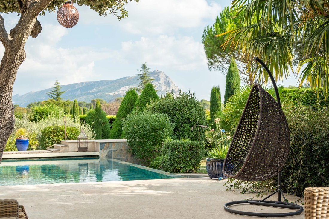 House in Saint-Marc-Jaumegarde, Provence-Alpes-Côte d'Azur, France 1 - 16750217