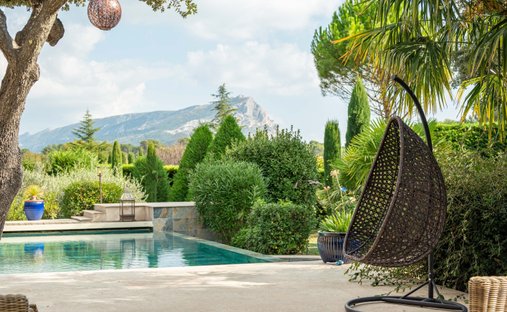 House in Saint-Marc-Jaumegarde, Provence-Alpes-Côte d'Azur, France 1