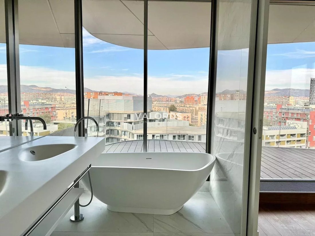 Apartment in Sant Adria de Besos, Catalonia, Spain 5 - 16658090