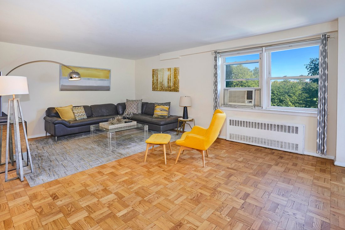 Co Op in New York, New York, United States 2 - 16748477
