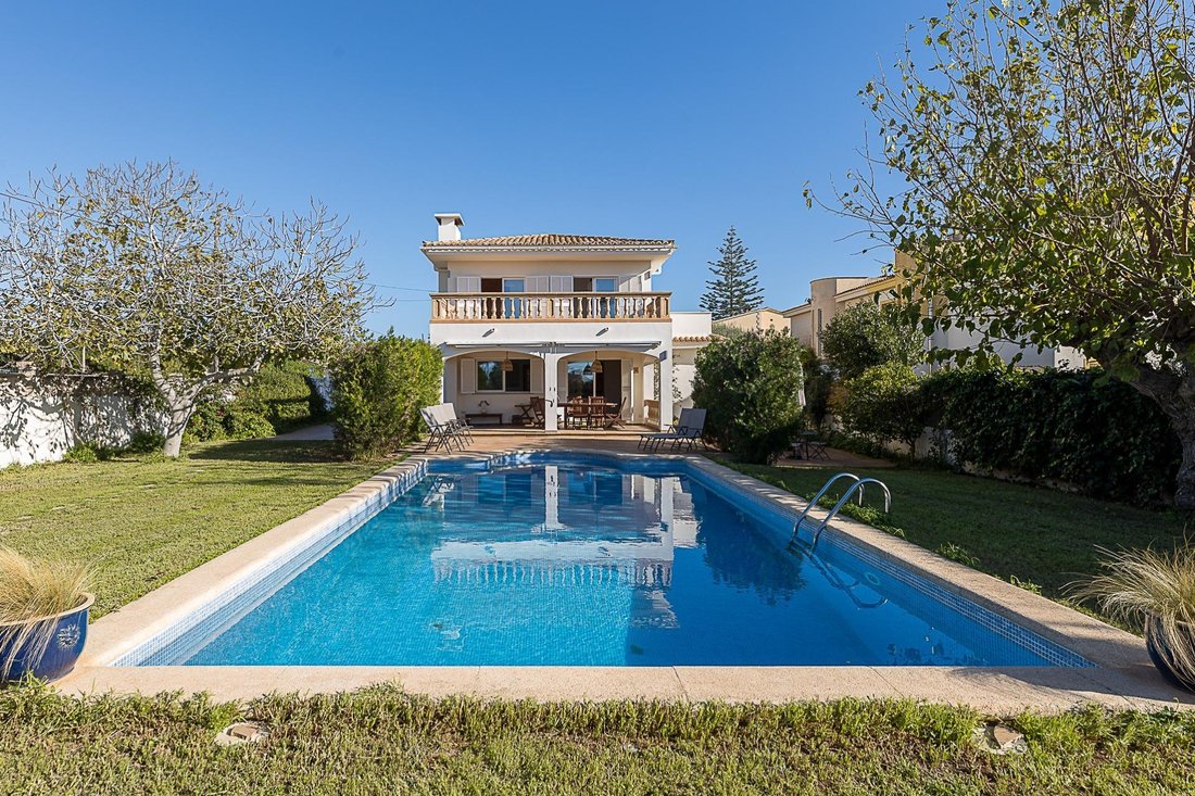 Villa in Llucmajor, Balearic Islands, Spain 2 - 16751078