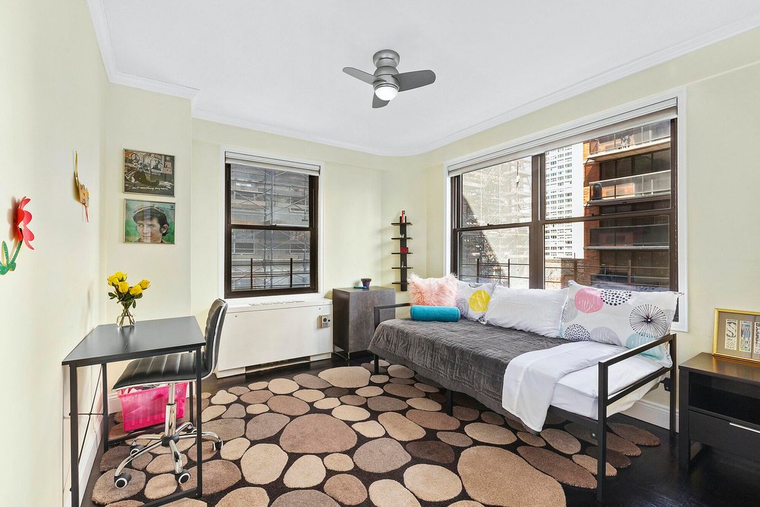 Co Op in New York, New York, United States 4 - 16748355