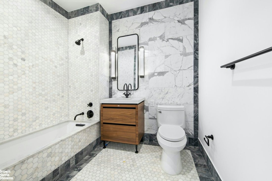 Condo in New York, New York, United States 4 - 16748191