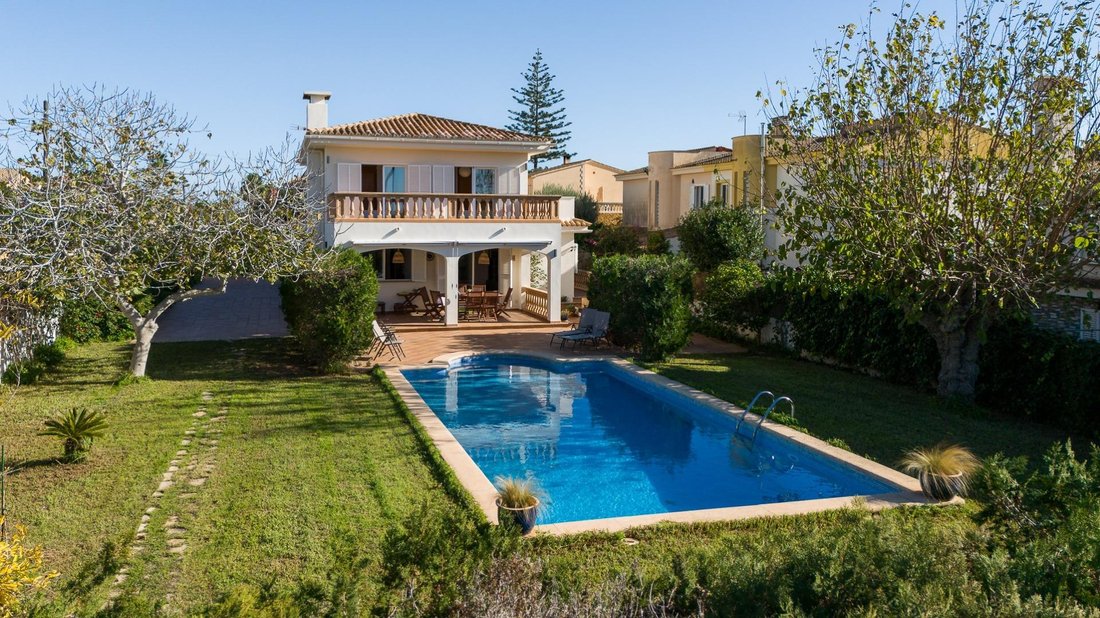 Villa in Llucmajor, Balearic Islands, Spain 1 - 16751078