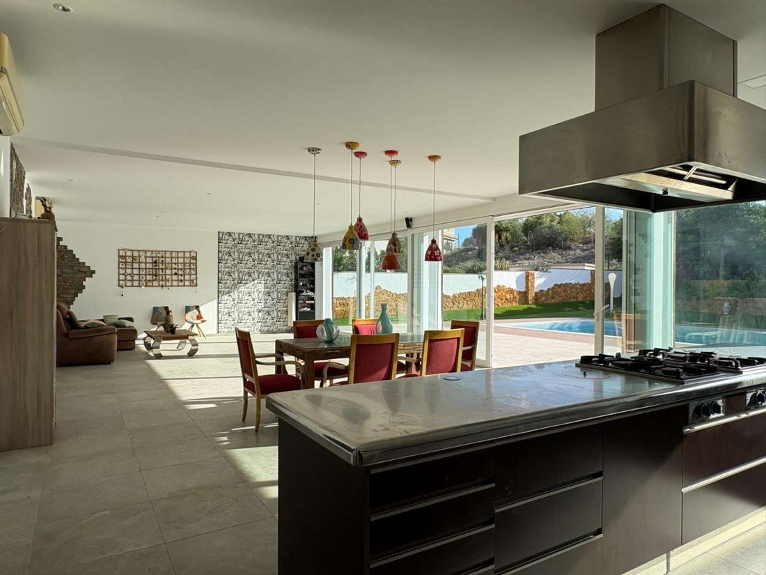 Chalet in Mutxamel, Valencian Community, Spain 4 - 16749426