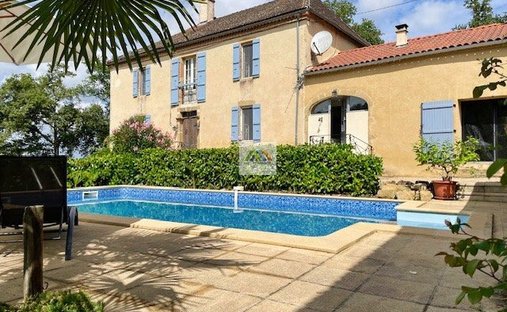 Gers Château Of 1300m² On 5 Hectares - 4