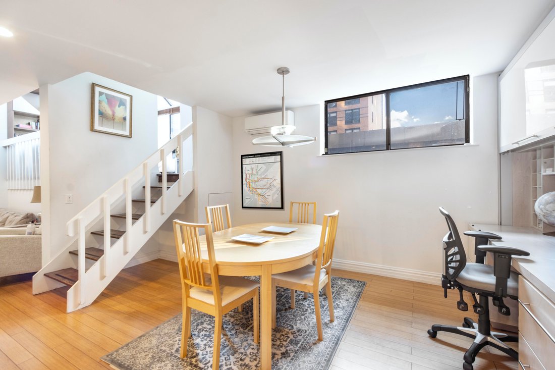 Condo in New York, New York, United States 4 - 16748127