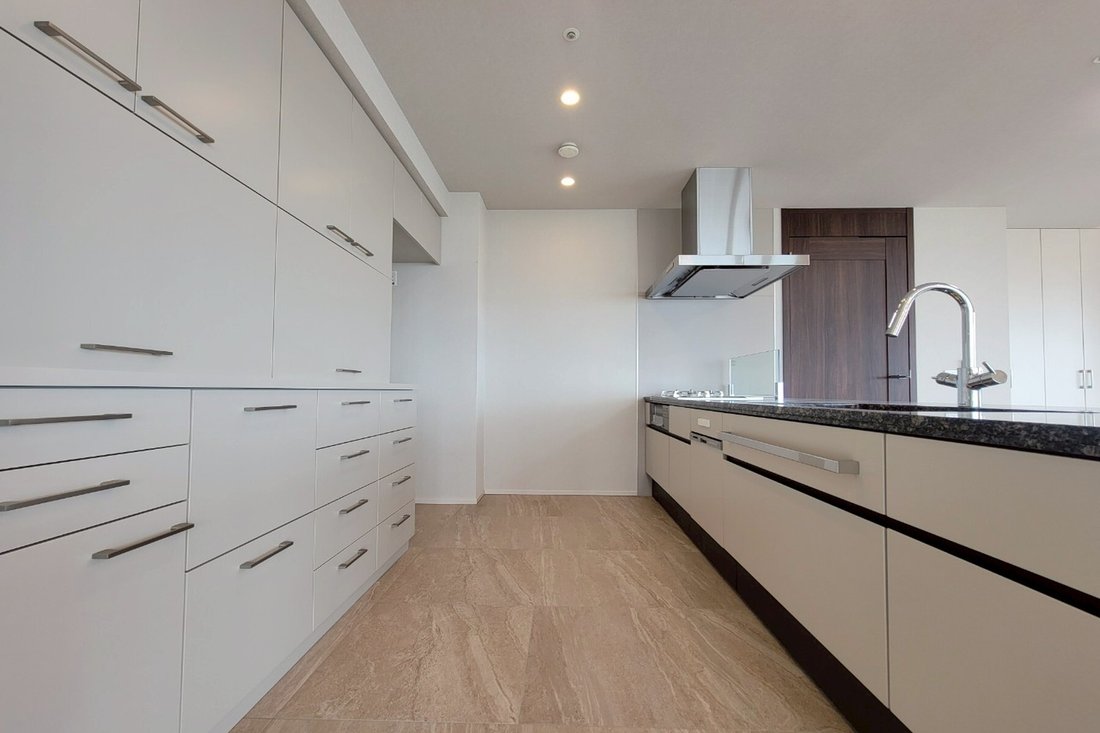 Condo in Osaka, Osaka, Japan 4 - 16751834
