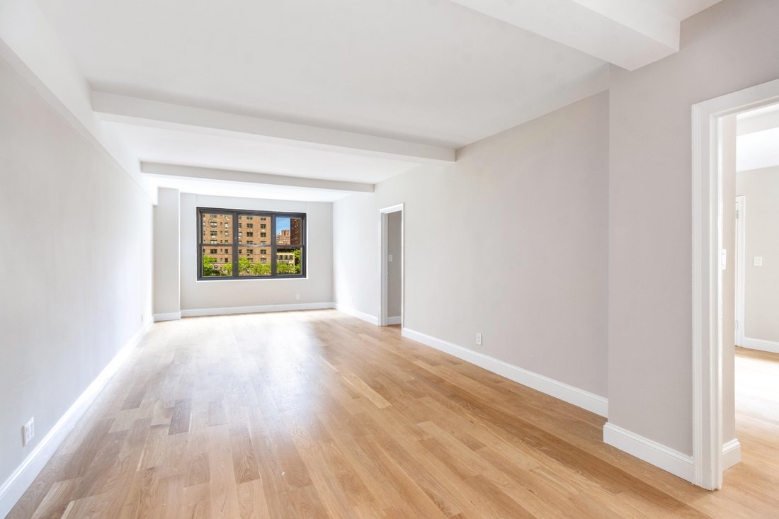 Co Op in New York, New York, United States 3 - 16747874